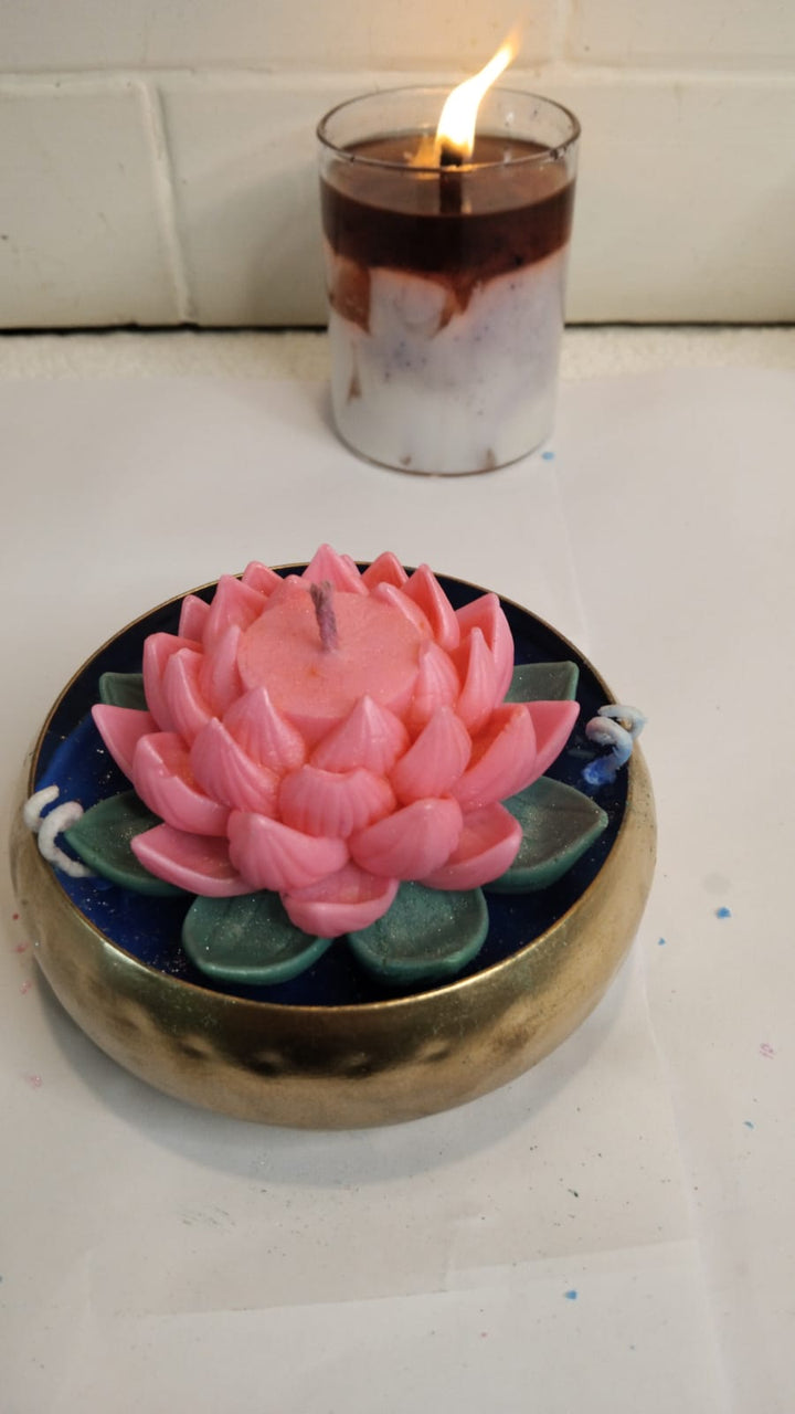 Urli Candle